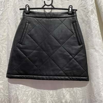 ENA PELLY, Womens Size 8,Black Skirt.