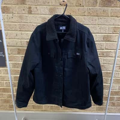 Salty crew mens black bait barge 2 jacket  Size 3XL 