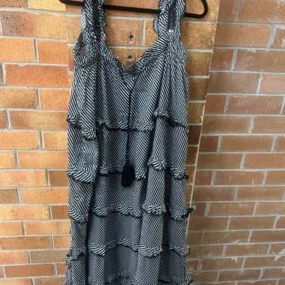  Womens Anannasa Size L / M Black  / White Frill Dress  