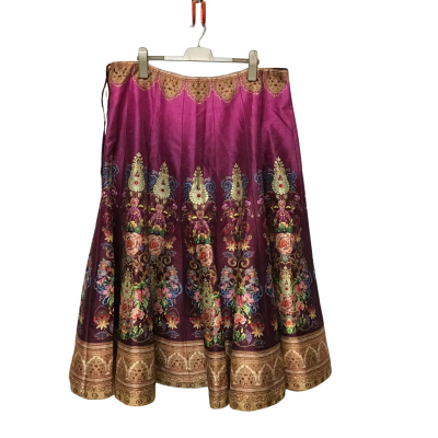  Gorgeous Handmade Womens  Size 22 - 24 Beaded Skirt 