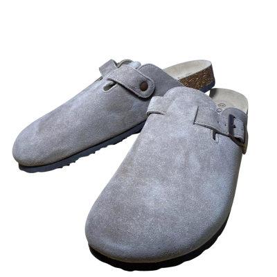 Genuine suede clogs by Qomfort size 45