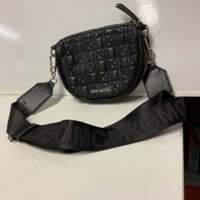Steve Madden Womens Cross Body Bag Black  
