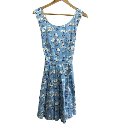 Review Womens  Size 10 Mini Dress Sailboat Pattern