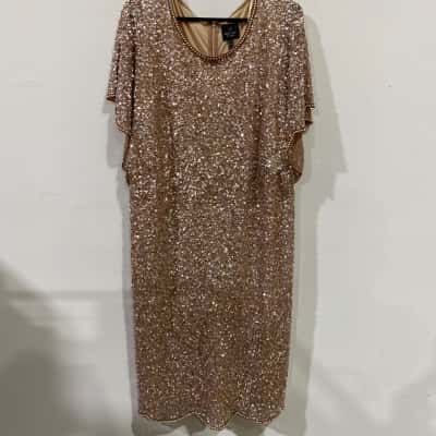 Adrianna Papell Flutter Sleeve Bead Size 26 Rose Gold RRP$219.00