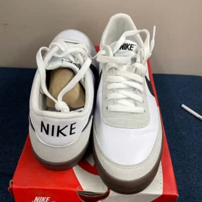 Nike Mens  Size 11 Trainers Black  / White 