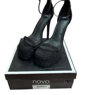  NOVO ZOID  Size 8, Heels in Black  