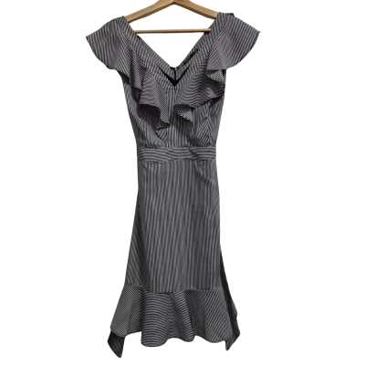 Tokito Women’s Size 12 White and Navy Striped Frill Dress