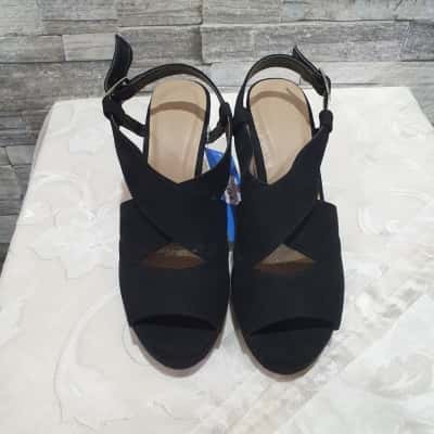 Simply Vera Vera Wang Womens  Size 9 Platforms Black  / Other 