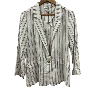 Suzannegrae Womens  Size S Blazer White