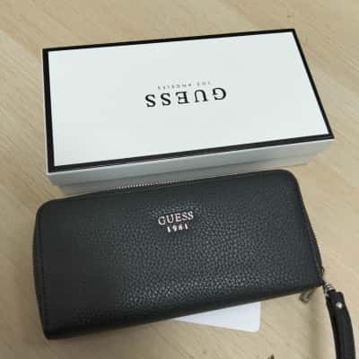 Guess Womens Black Large Zip Around Wallet NWT RRP $89