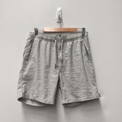 Industrie Mens Shorts Multicoloured / Off White Size M