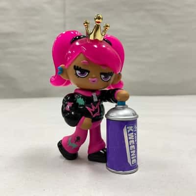 [FE-004] XOX Kweenie | Kween of Art