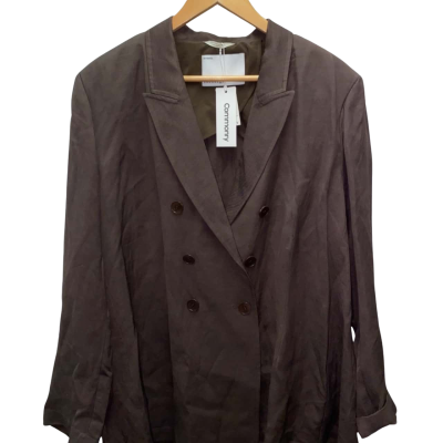 Commonry Chocolate Jacket 