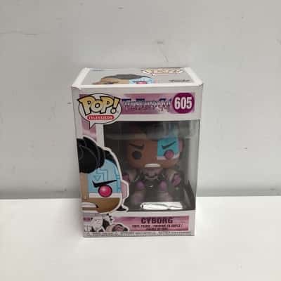 Funko Pop! Television: teen titans go! - cyborg #605 vinyl figure