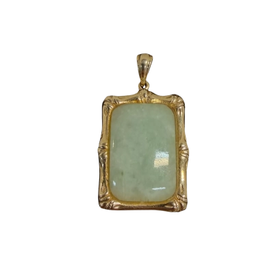 Beautiful Vintage 14 Karat Gold and Jade Stone/Crystal Pendant (8.5 grams)