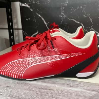 Puma  Scuderia Ferrari Size 40 Red 