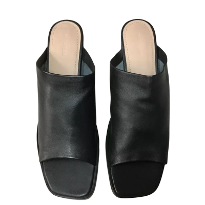 Witchery Womens  Size 42 Black Leather "Arlow" Open Toe Mule