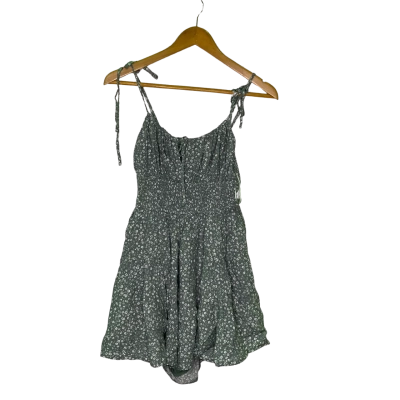 Ally Fashion Womens  Size 8 Playsuit Floral / Green / White 