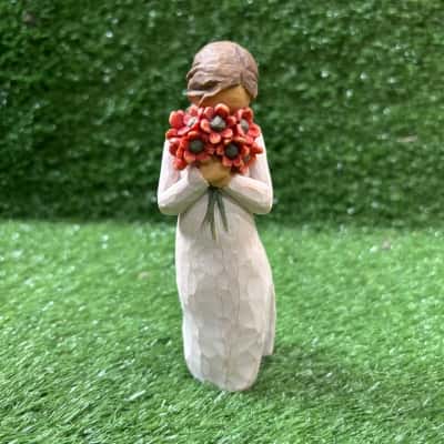 Willow Tree “Surrounded By Love” Figure