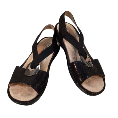 Comfort Leisure Womens Size 38 Sandals Black  