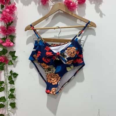 Cupshe Womens  Size M Bikini Set Blue / Floral / Multicoloured / Pattern 