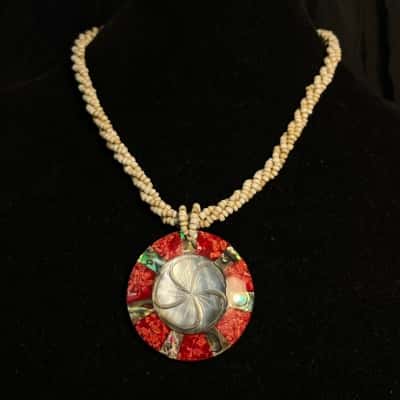 Beaded Necklace + Pendant With Shell Details 