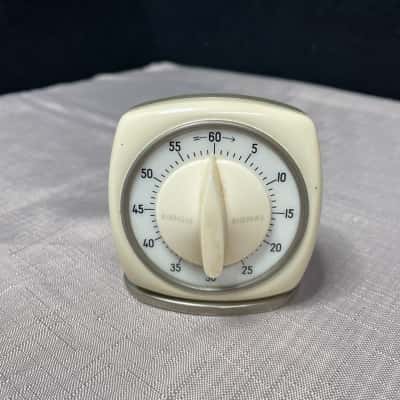 Vintage Kienzle Signal kitchen timer. circa 1950/60's