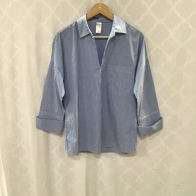*CLEARANCE SALE* Clothing & CO Womens long sleeved shirt, Size 10, Blue & White stripes