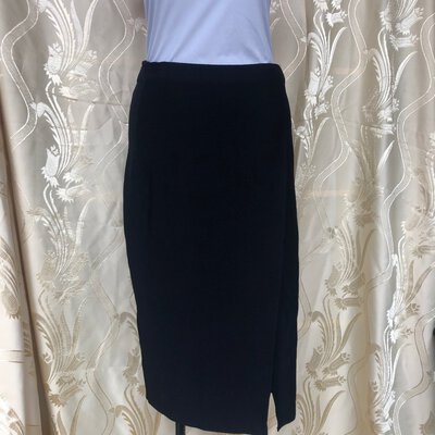  REDUCED Portmans Women’s Black  Wrap Around Skirt
