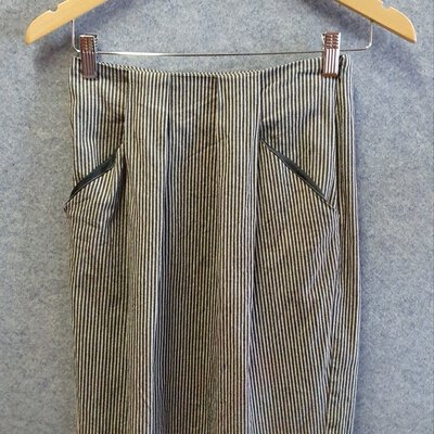 "REDUCED" Cooper St Women Skirt Size 8 White and Grey Knee length Cotton & Elastane 