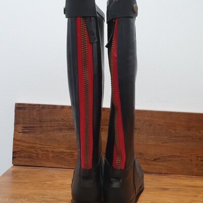 *NEW* Gees Louise, Women's Gumboots With Faux Fur Lining, Size 37, Black with Red Detail