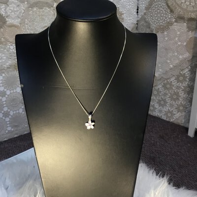 925 Silver Necklace With 925 Silver Orchid Pendant Amethyst Centre