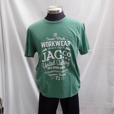 **  REDUCED  **Jag Men's  T.Shirt  Green Size XL