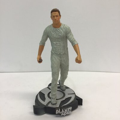2001 Planet Of The Apes Figure 