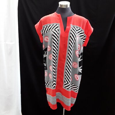 **  REDUCED **"COUNTRY ROADS" Women's Summer Top Size S