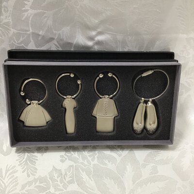 *CLEARANCE* Silver Tone Chinese Glass/ Key Holders