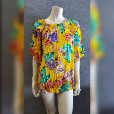 "REDUCED" In Style Women Off Shoulder Dress Size 12 Yellow Flower Pattern Rayon
