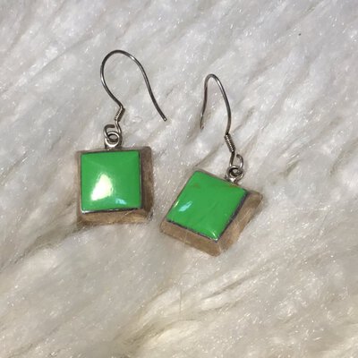 925 Silver Earings With Green Square Design