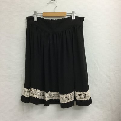 'REDUCED' Princess Highway Lace Trim Skirt