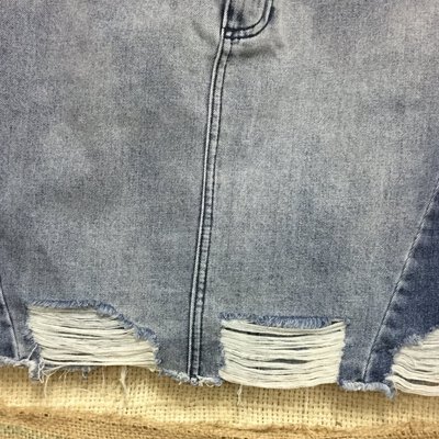 'REDUCED' Ladies Denim Skirt
