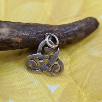 925 Silver Celtic Knot Pendant